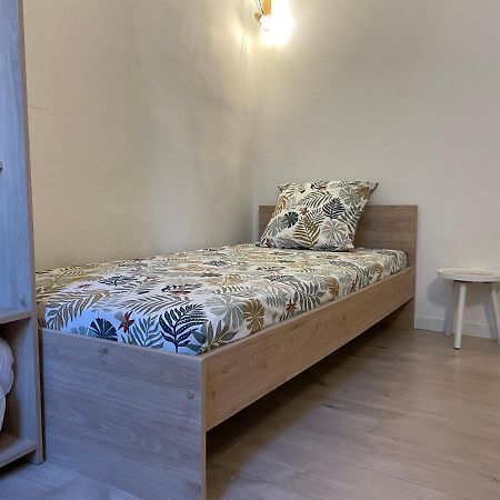 Apartament T2 Plein Centre Au 1Er Etage Avec Parking Prive Millau Zewnętrze zdjęcie